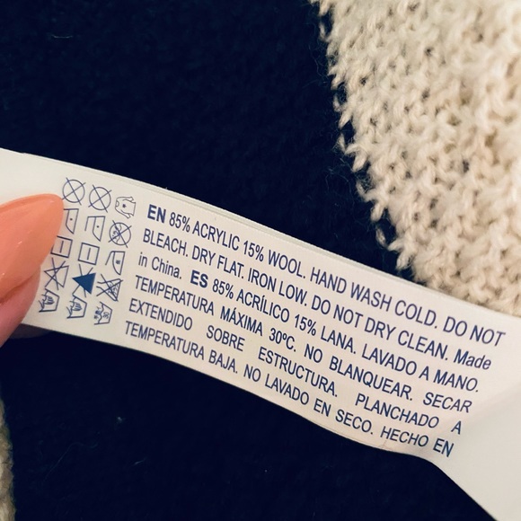 FOREVER 21 Sweater Sz. Small - Picture 5 of 5